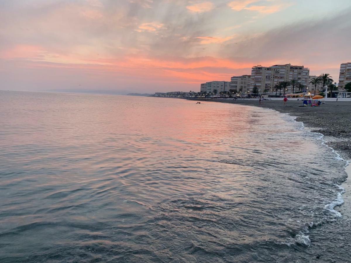 Beach Apartment El Faro 托罗克斯科斯塔 外观 照片